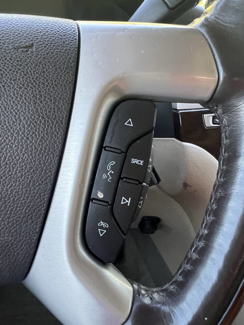 Used 2009 Cadillac Escalade ESV 2WD image 23