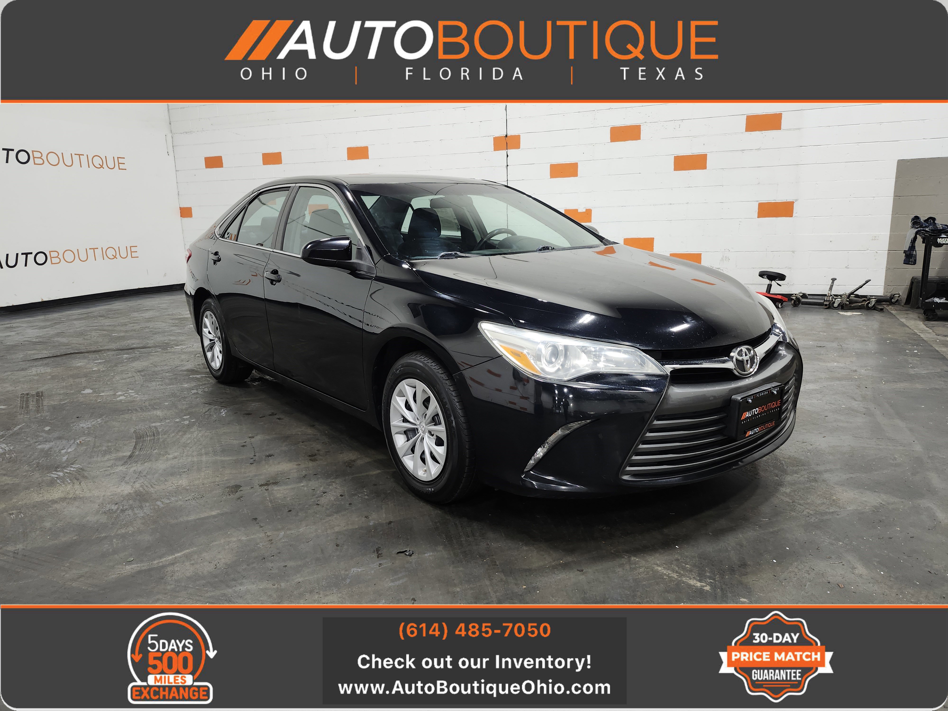 Used 2015 Toyota Camry LE image 1