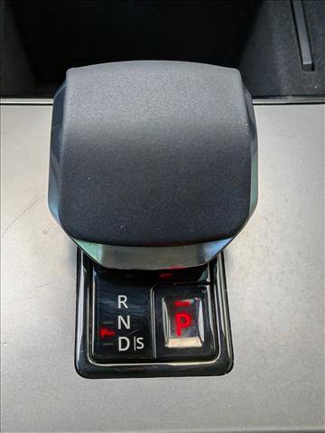 Certified 2025 Land Rover Discovery Sport S image 16