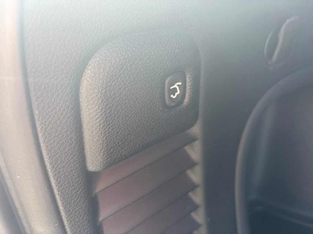 Used 2021 Jeep Grand Cherokee Laredo X AWD/4WD image 14