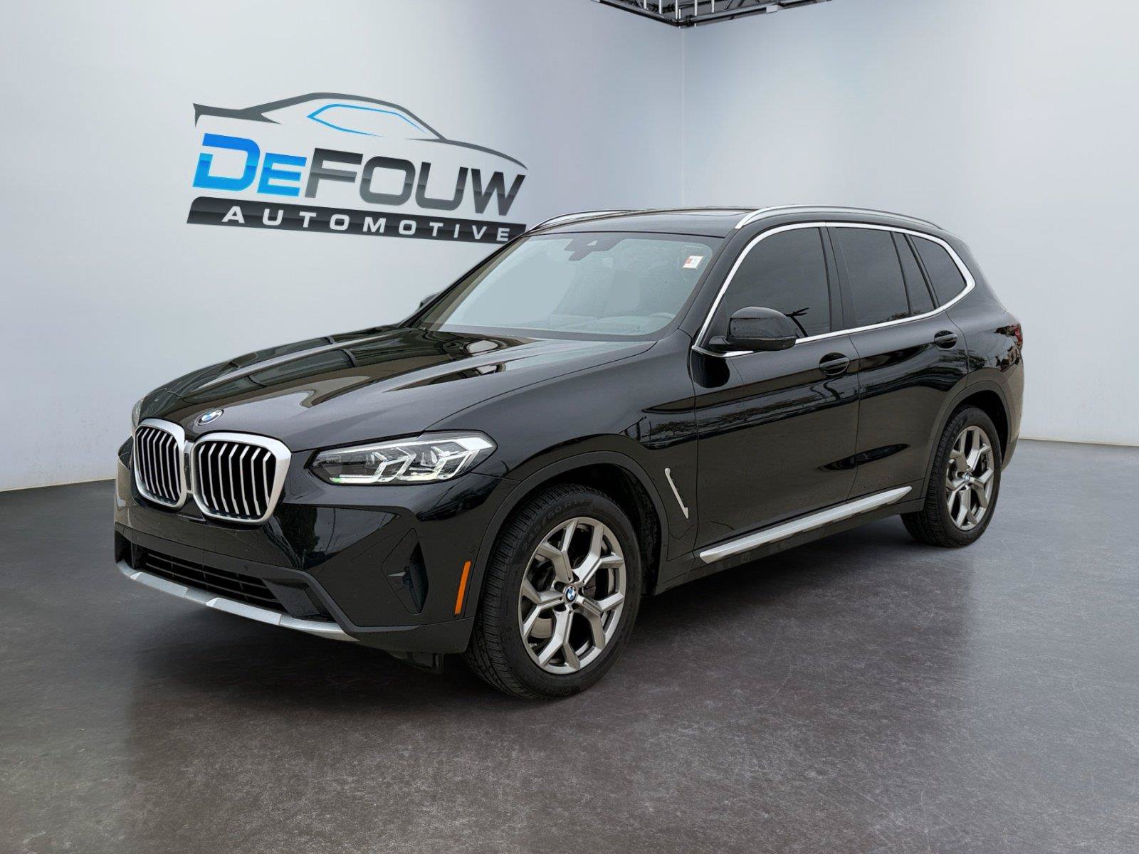 Used 2024 BMW X3 xDrive30i w/ Premium Package AWD/4WD image 7