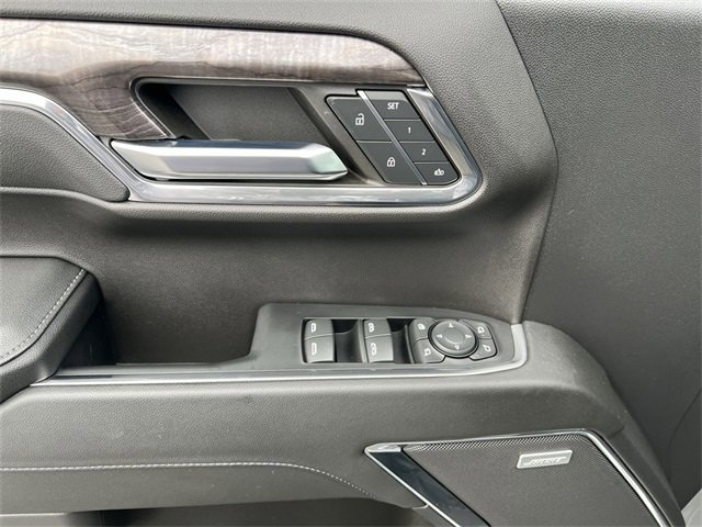 Certified 2023 Chevrolet Silverado 1500 LTZ w/ Technology Package image 15
