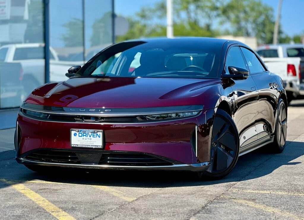 Used 2023 Lucid Air Touring AWD/4WD image 34