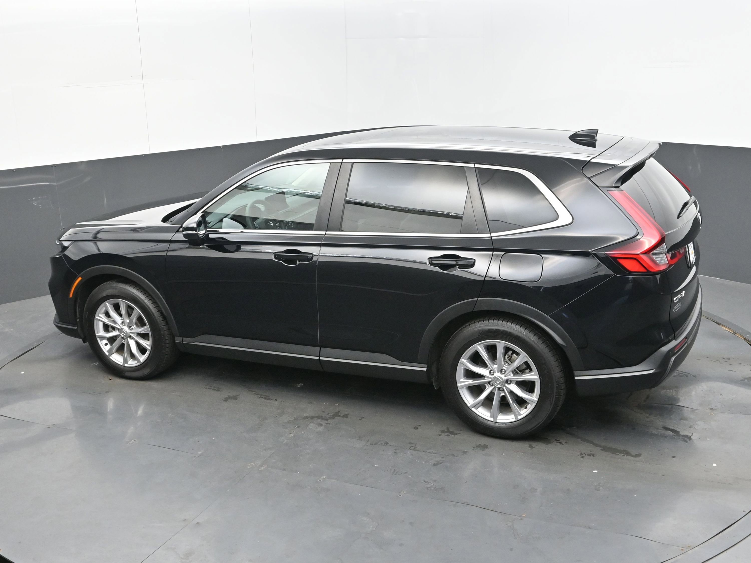 Used 2024 Honda CR-V EX-L image 32