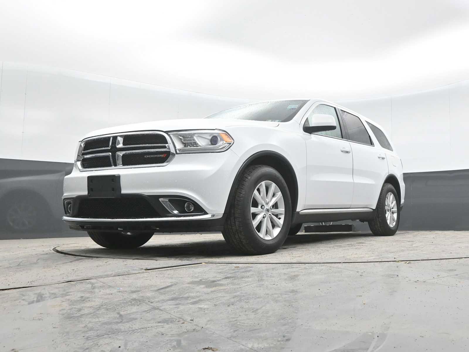 Used 2020 Dodge Durango SXT w/ 3rd Row Seating Group RWD image 40
