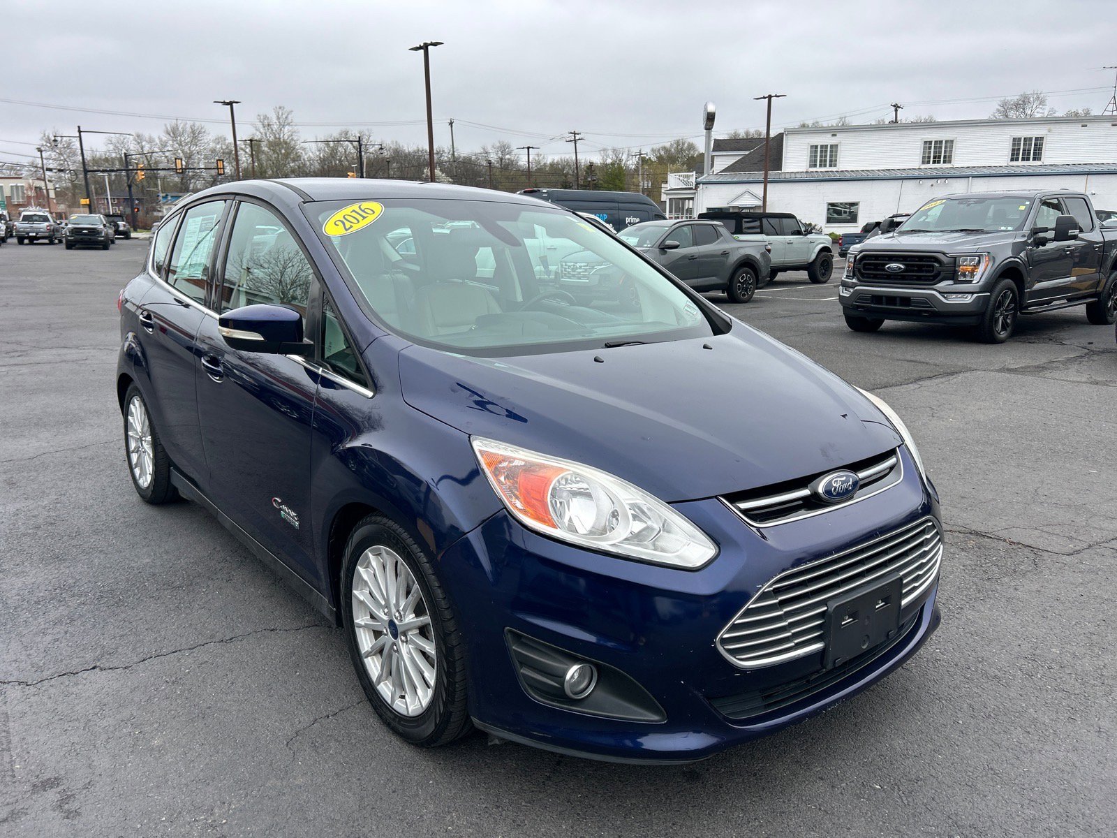 Used 2016 Ford C-MAX Energi SEL w/ Equipment Group 301A image 20