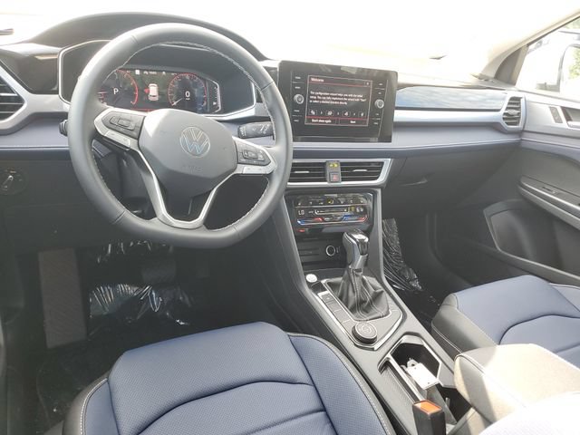 New 2026 Volkswagen Taos SEL AWD/4WD image 10