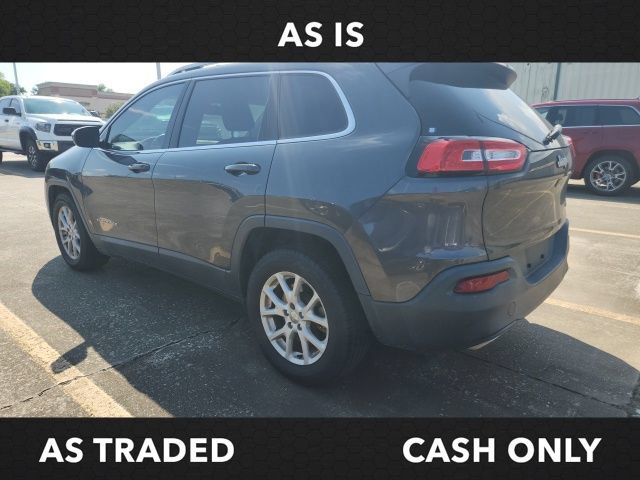 Used 2016 Jeep Cherokee Latitude FWD image 5