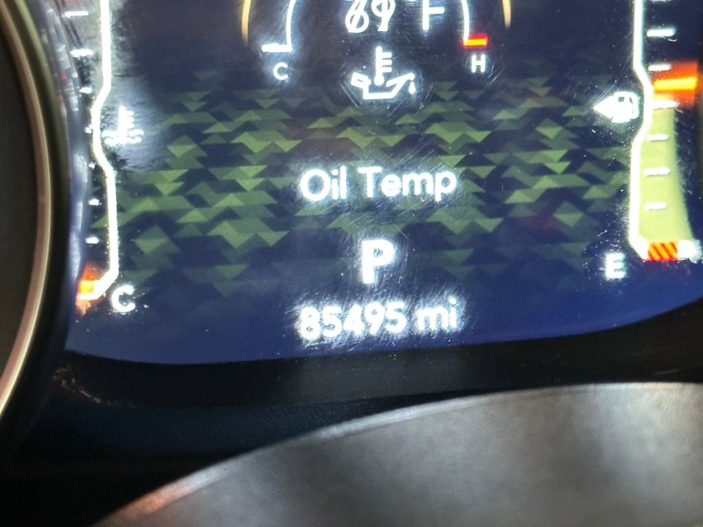 Used 2019 Jeep Wrangler Unlimited Sahara w/ Cold Weather Group AWD/4WD image 18