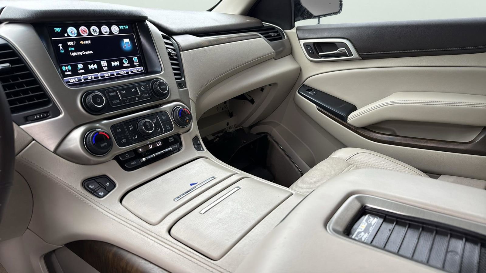 Used 2018 GMC Yukon Denali w/ Denali Ultimate Package image 18