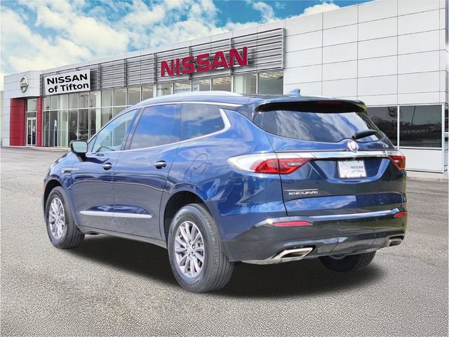 Used 2023 Buick Enclave Essence image 6