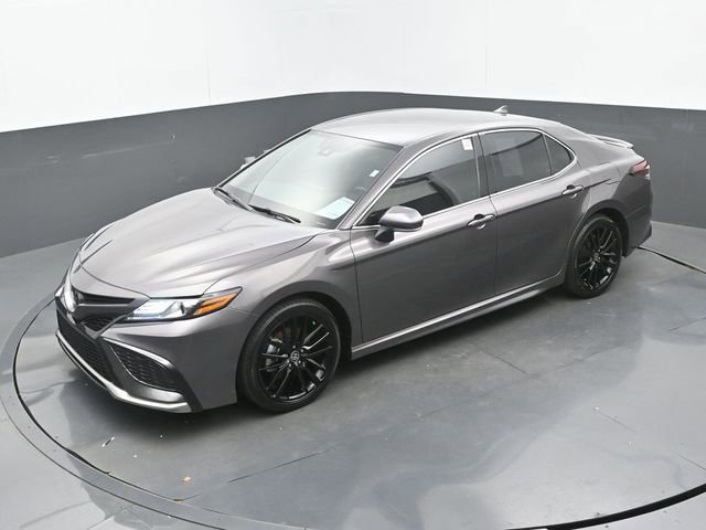 Used 2024 Toyota Camry XSE FWD image 32