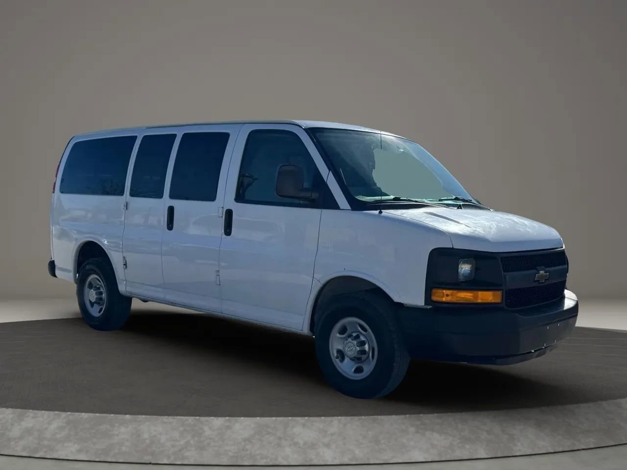 Used 2014 Chevrolet Express 2500 LS image 11