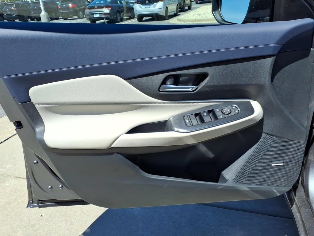 New 2026 Nissan Sentra SL w/ Floor Mat Package FWD image 11