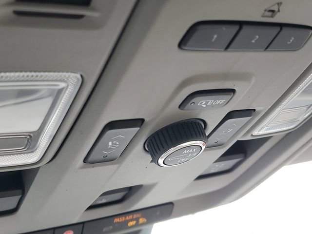 Certified 2024 Cadillac Escalade Premium Luxury Platinum image 25