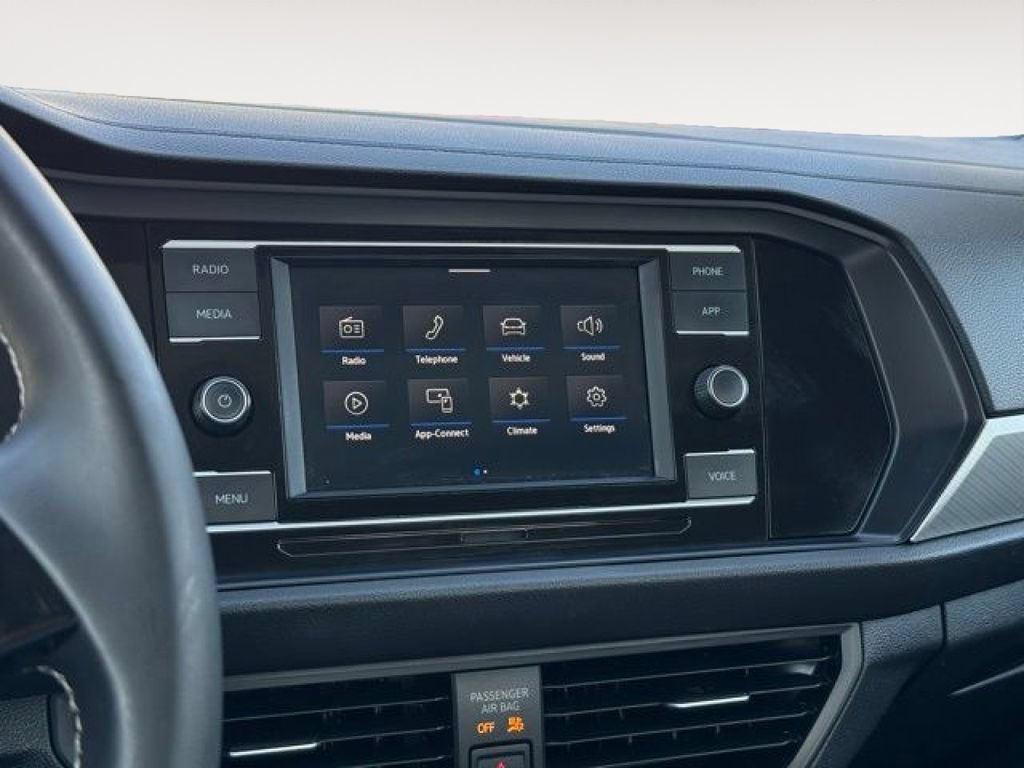 Used 2021 Volkswagen Jetta SE FWD image 18