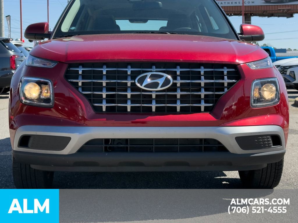 Used 2025 Hyundai Venue SEL FWD image 6