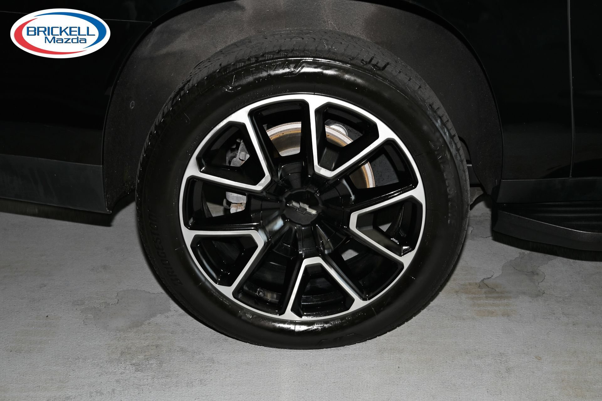 Used 2021 Chevrolet Suburban RST w/ Luxury Package RWD image 41