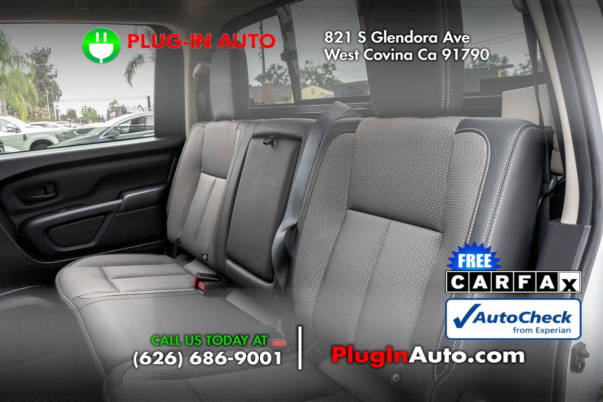 Used 2021 Nissan Titan S w/ S Utility Package image 10