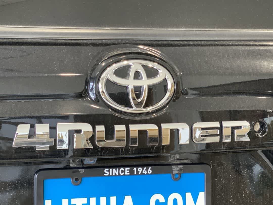 Used 2019 Toyota 4Runner SR5 Premium AWD/4WD image 12