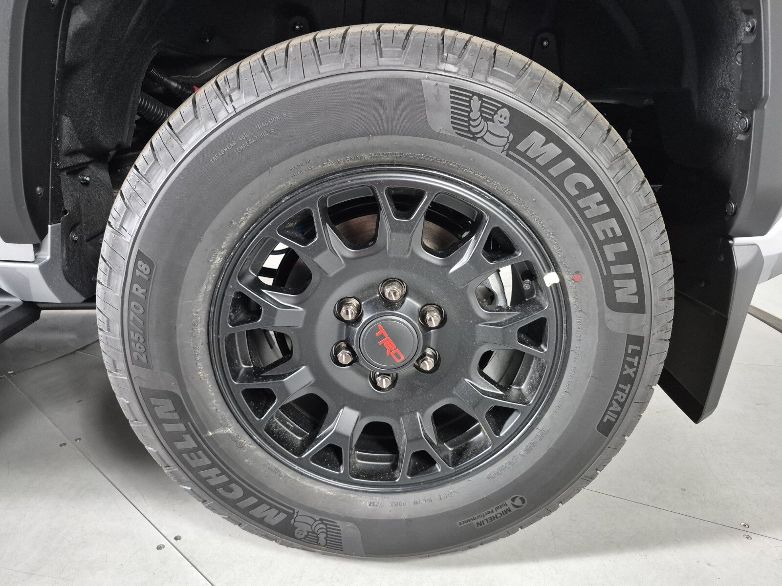 New 2026 Toyota 4Runner Limited AWD/4WD image 11