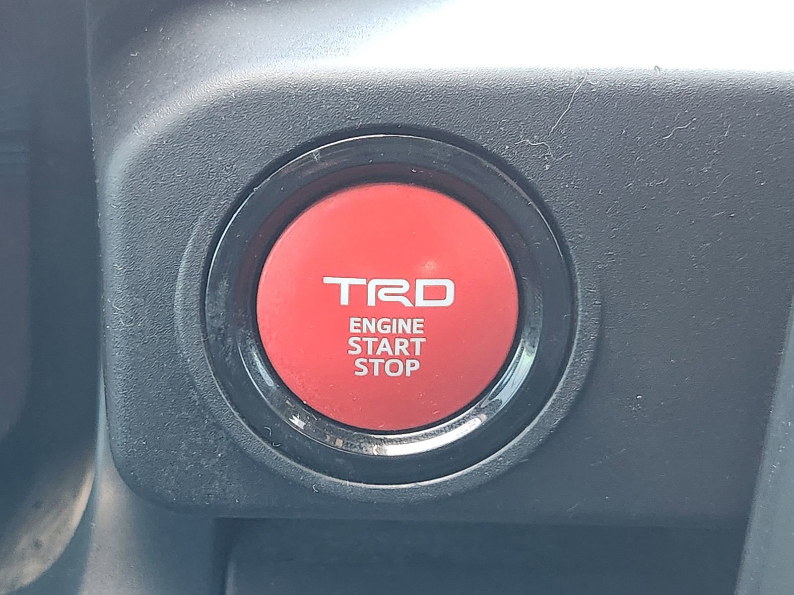 Used 2024 Toyota Tacoma TRD Off-Road w/ TRD Off Road Upgrade Package AWD/4WD image 25