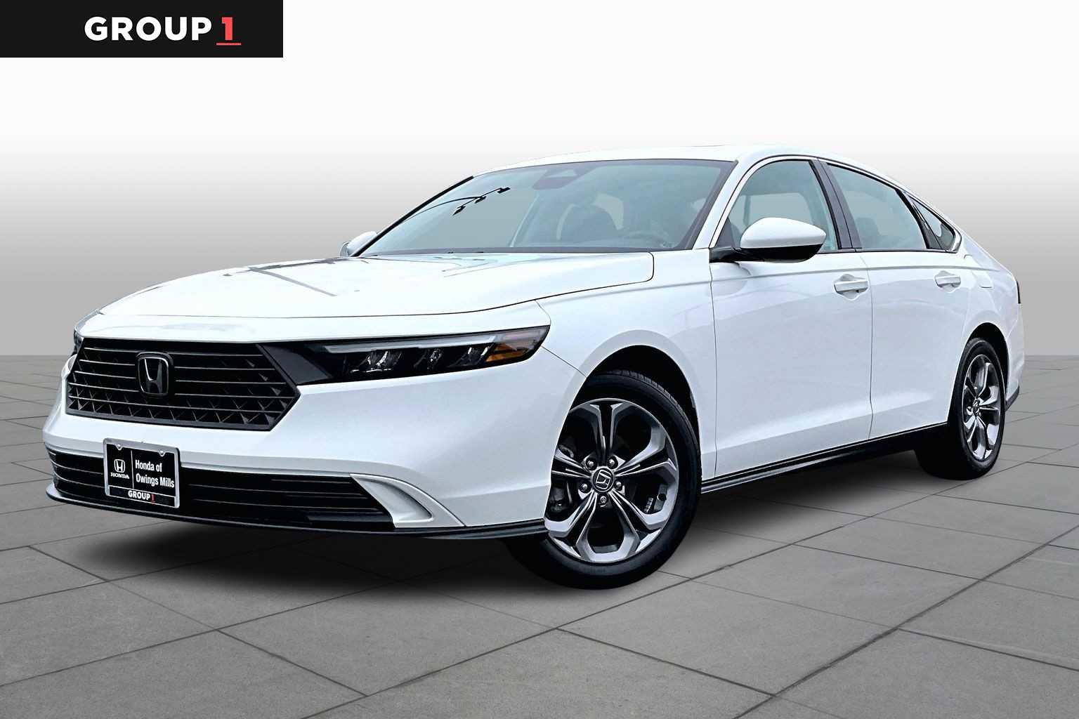 Used 2023 Honda Accord EX image 1