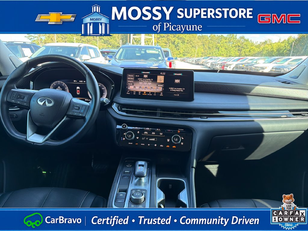 Used 2023 INFINITI QX60 Sensory w/ Cargo Package FWD image 15