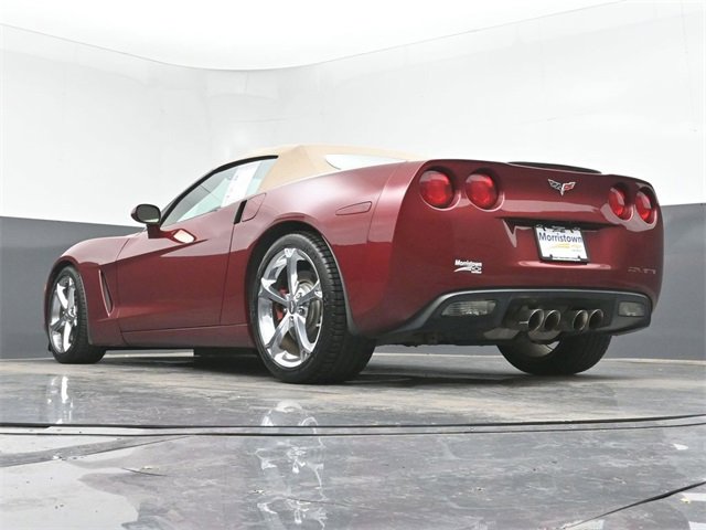 Used 2005 Chevrolet Corvette Convertible w/ Preferred Equipment Group image 32