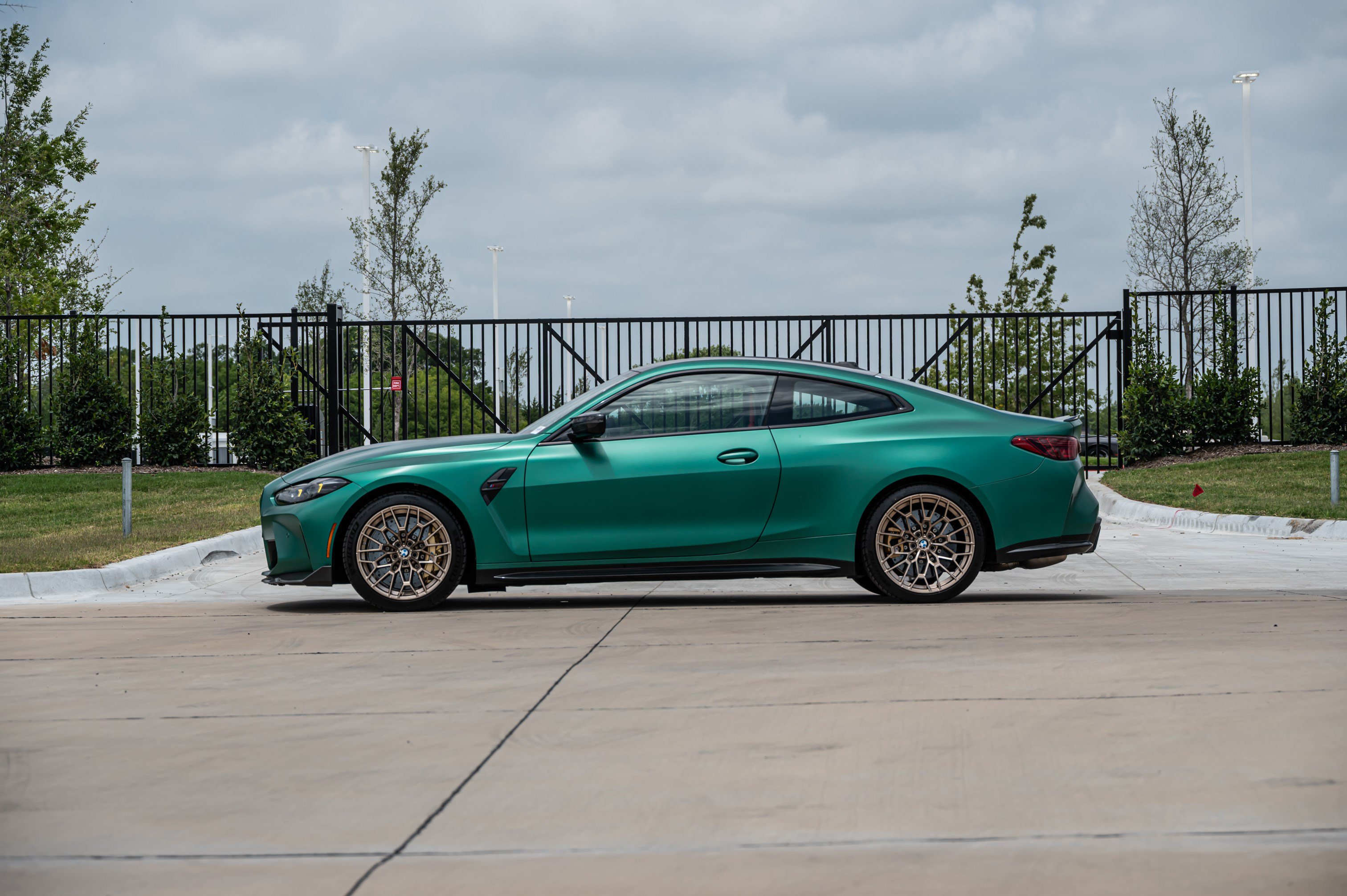 Used 2025 BMW M4 CS AWD/4WD image 6