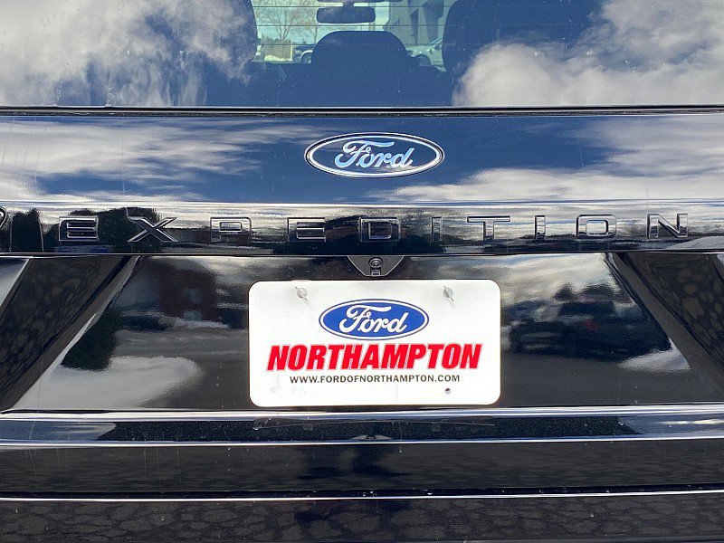 New 2026 Ford Expedition Max Platinum w/ Stealth Performance Package image 18