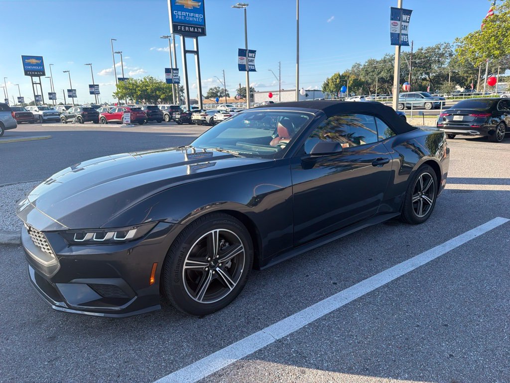 Used 2024 Ford Mustang Premium RWD image 7