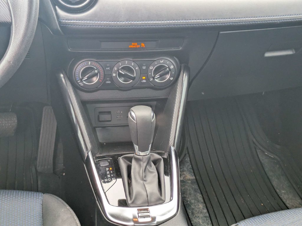 Used 2018 Toyota Yaris iA FWD image 17