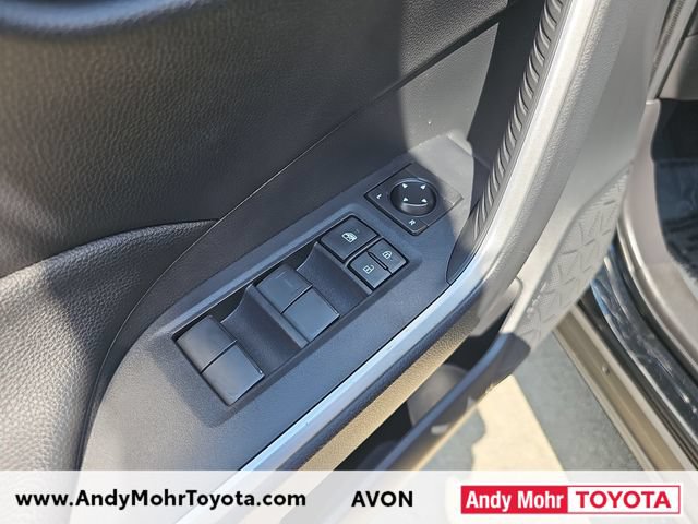 Used 2023 Toyota RAV4 LE FWD image 12