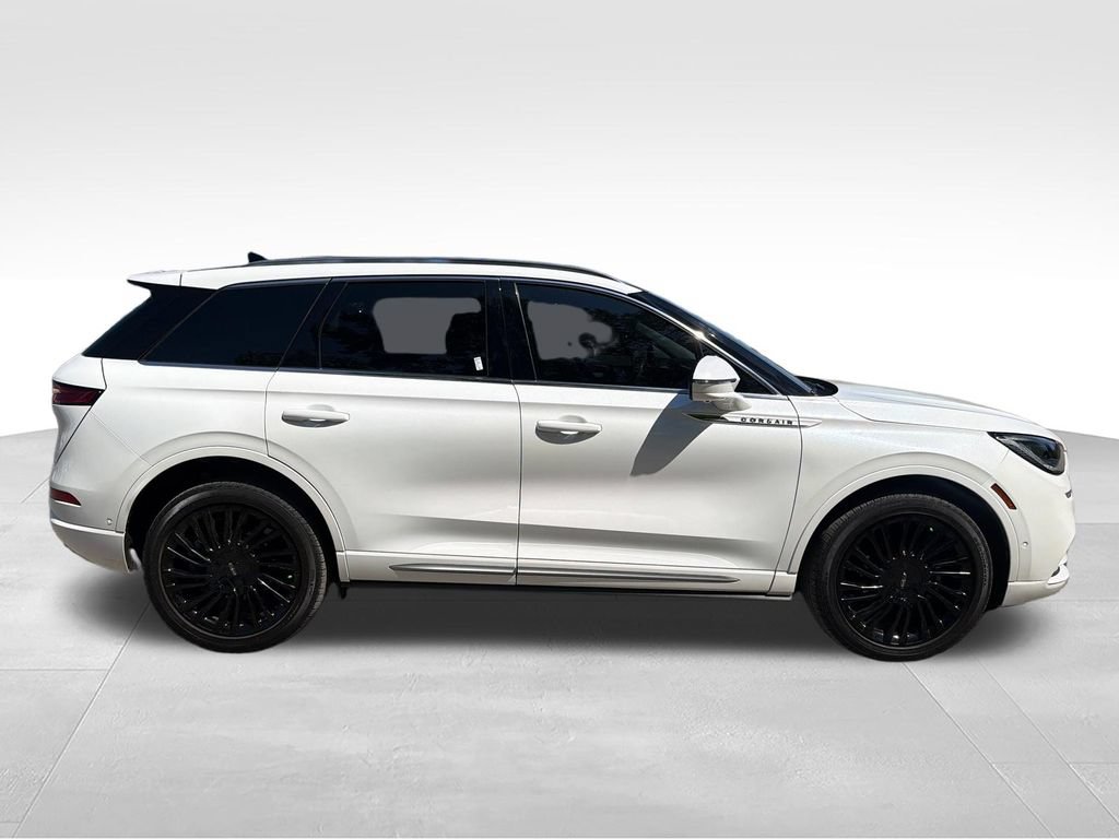 Used 2021 Lincoln Corsair Reserve w/ Equipment Group 201A AWD/4WD image 6