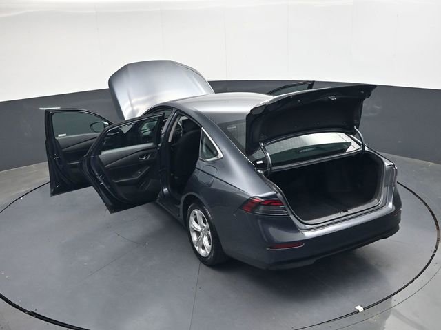 Used 2023 Honda Accord LX image 38