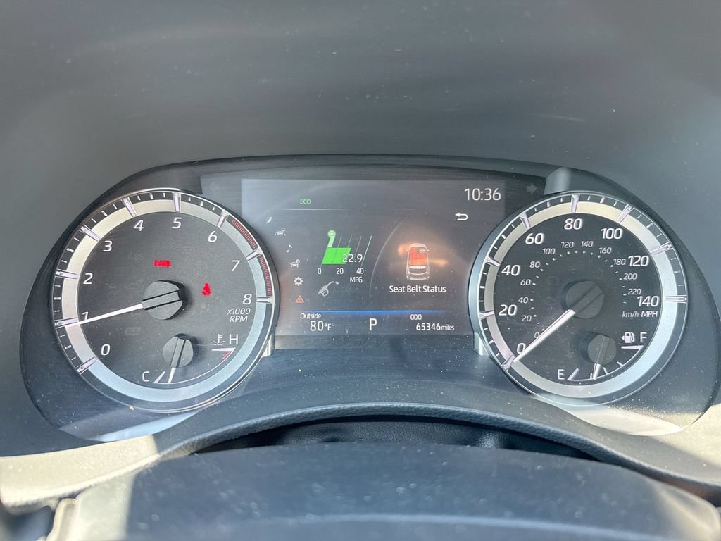 Used 2023 Toyota Highlander XLE AWD/4WD image 12