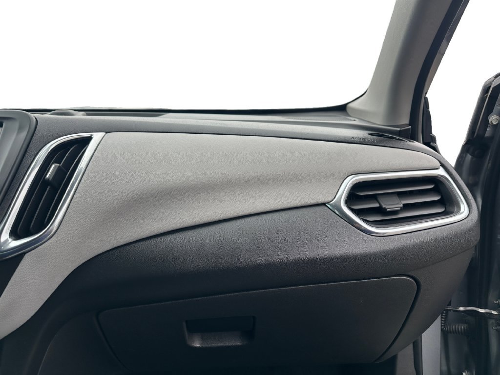 Used 2023 Chevrolet Equinox LS w/ LS Convenience Package FWD image 16