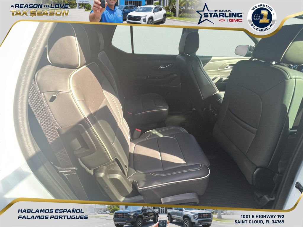 Used 2023 Chevrolet Traverse Premier w/ Redline Edition image 16