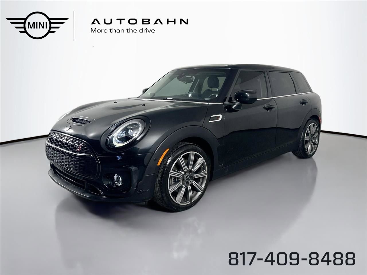 Used 2023 MINI Cooper Clubman S image 1