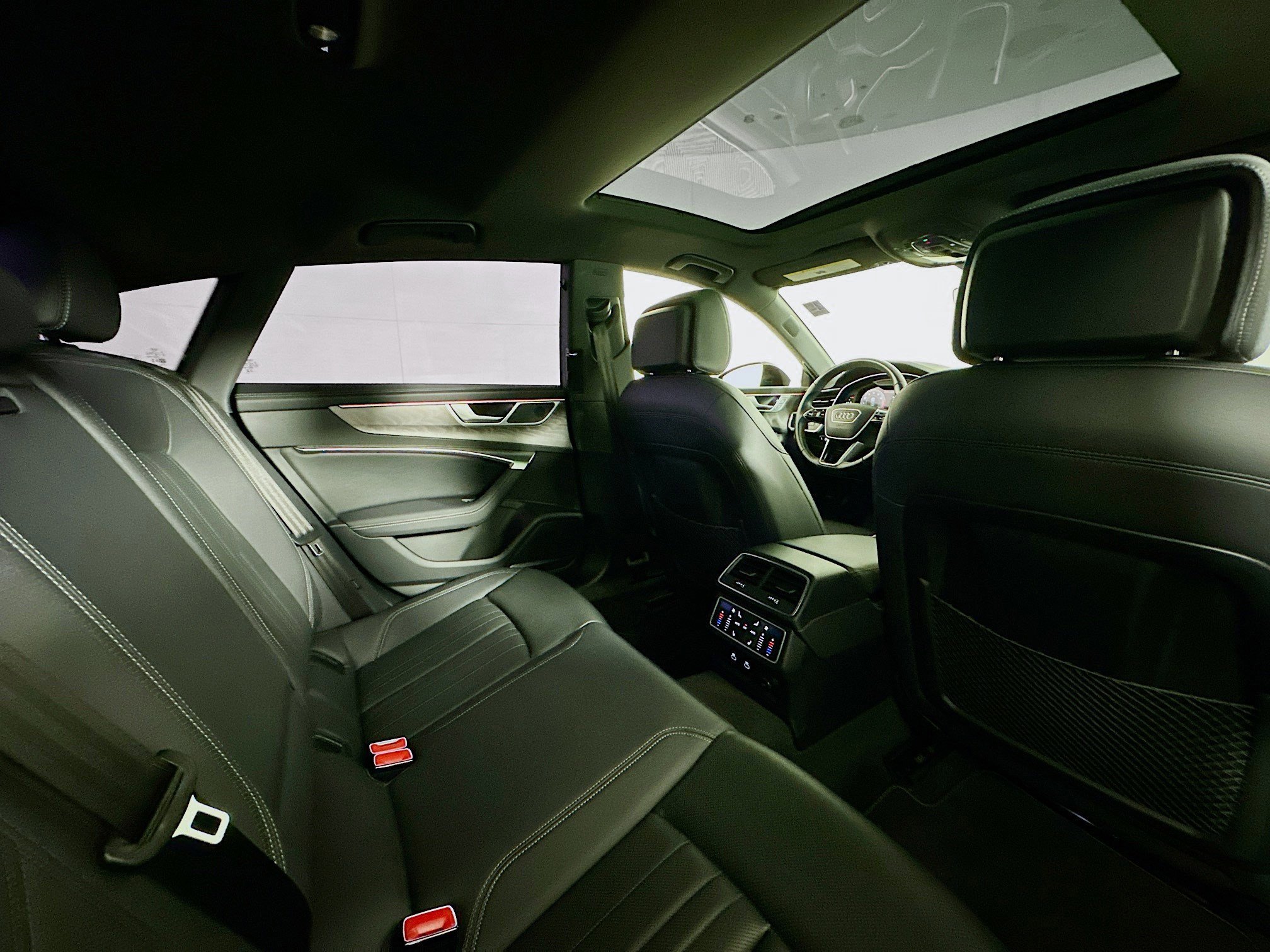 Used 2024 Audi A7 3.0T Premium Plus w/ Premium Plus Package AWD/4WD image 28