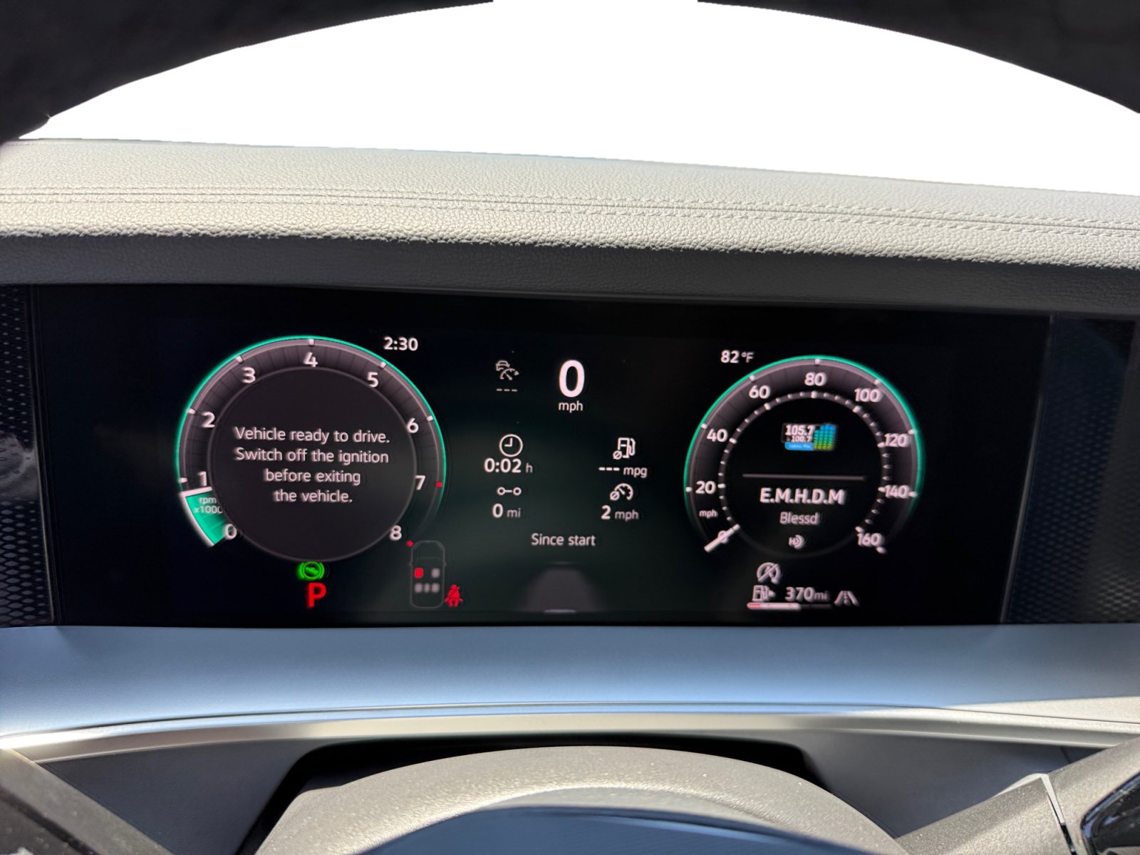 New 2026 Volkswagen Tiguan SE R-Line AWD/4WD image 11