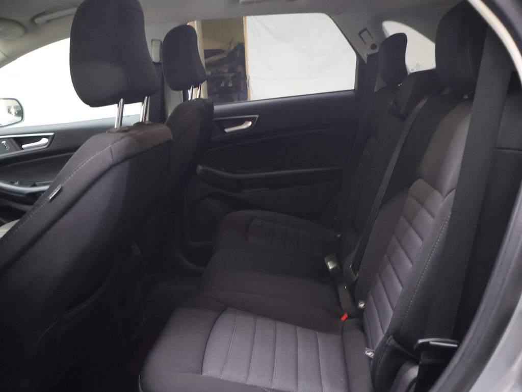 Used 2024 Ford Edge SE w/ Black Appearance Package AWD/4WD image 14