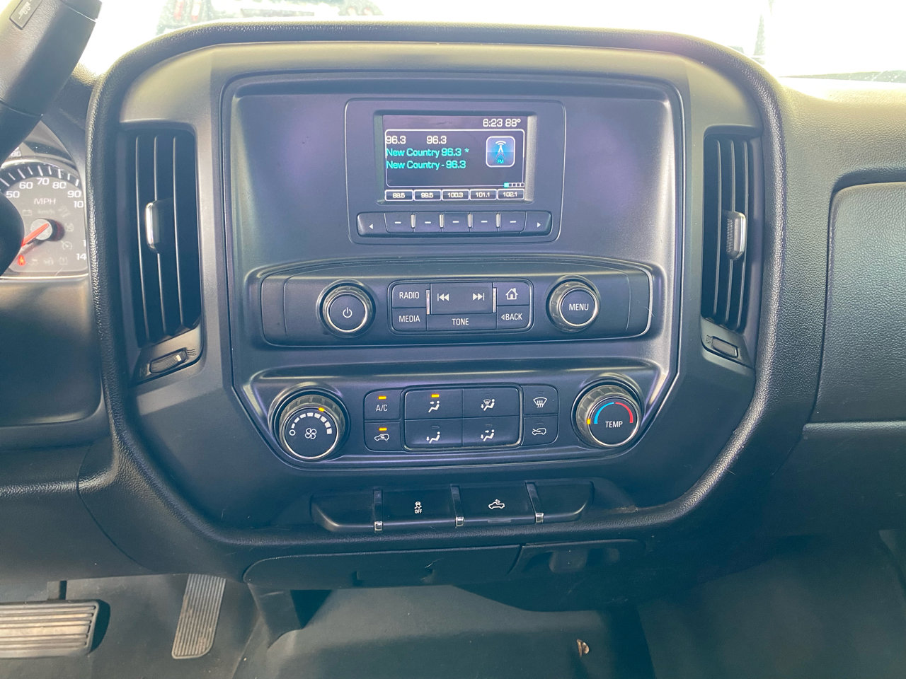 Used 2016 Chevrolet Silverado 3500 W/T image 28