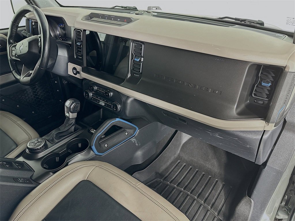 Used 2022 Ford Bronco Wildtrak image 29