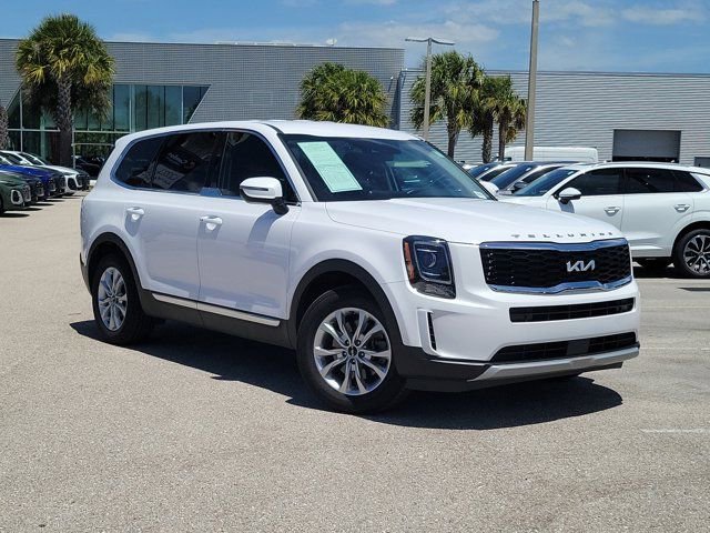 Used 2022 Kia Telluride LX AWD/4WD image 34