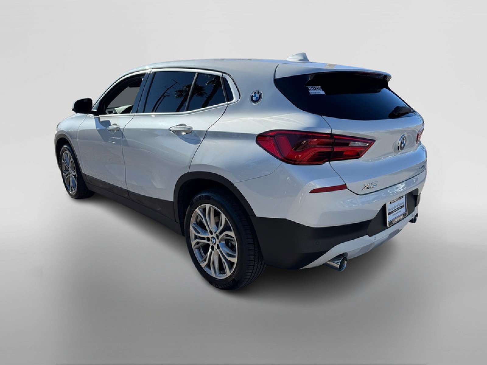 Used 2020 BMW X2 sDrive28i w/ Convenience Package image 3