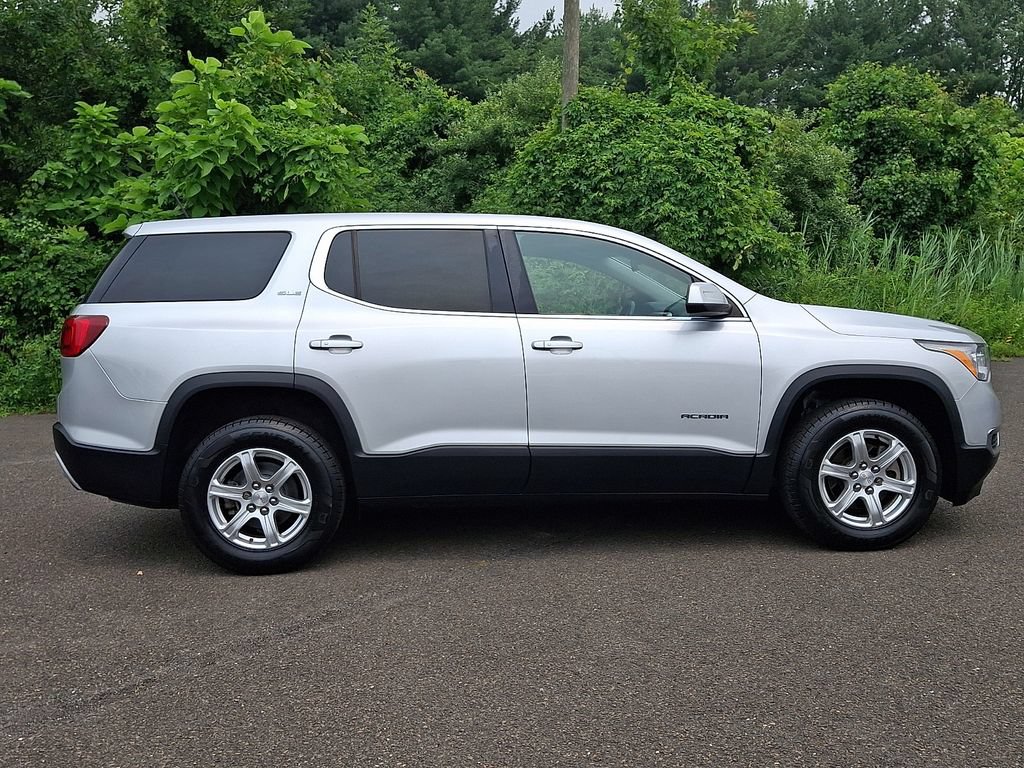 Certified 2017 GMC Acadia SLE FWD image 7