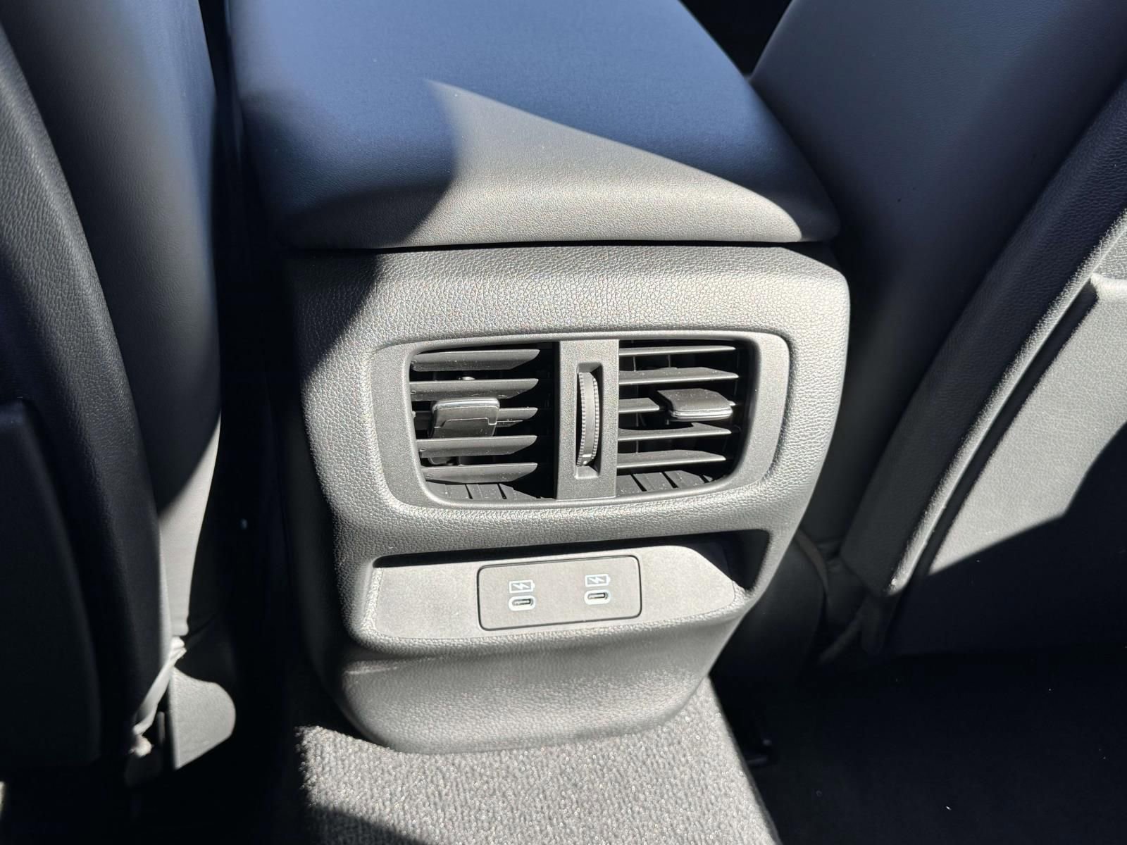 Certified 2025 Acura TLX w/ Technology Package image 13