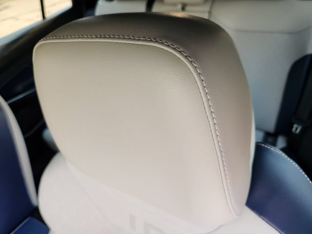 Certified 2025 Volkswagen ID.4 Pro S AWD/4WD image 13